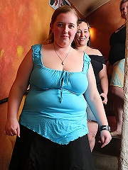 Fat cunt fucked and a load is dumped